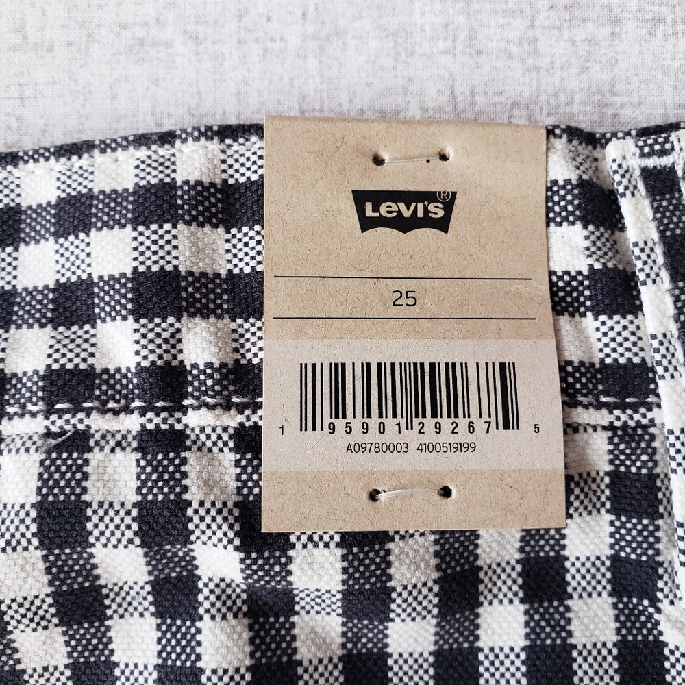 🆕️Levi's Plaid Checker Print Black Gray White Cotton A-Line Skirt SZ 25 - Picture 6 of 11